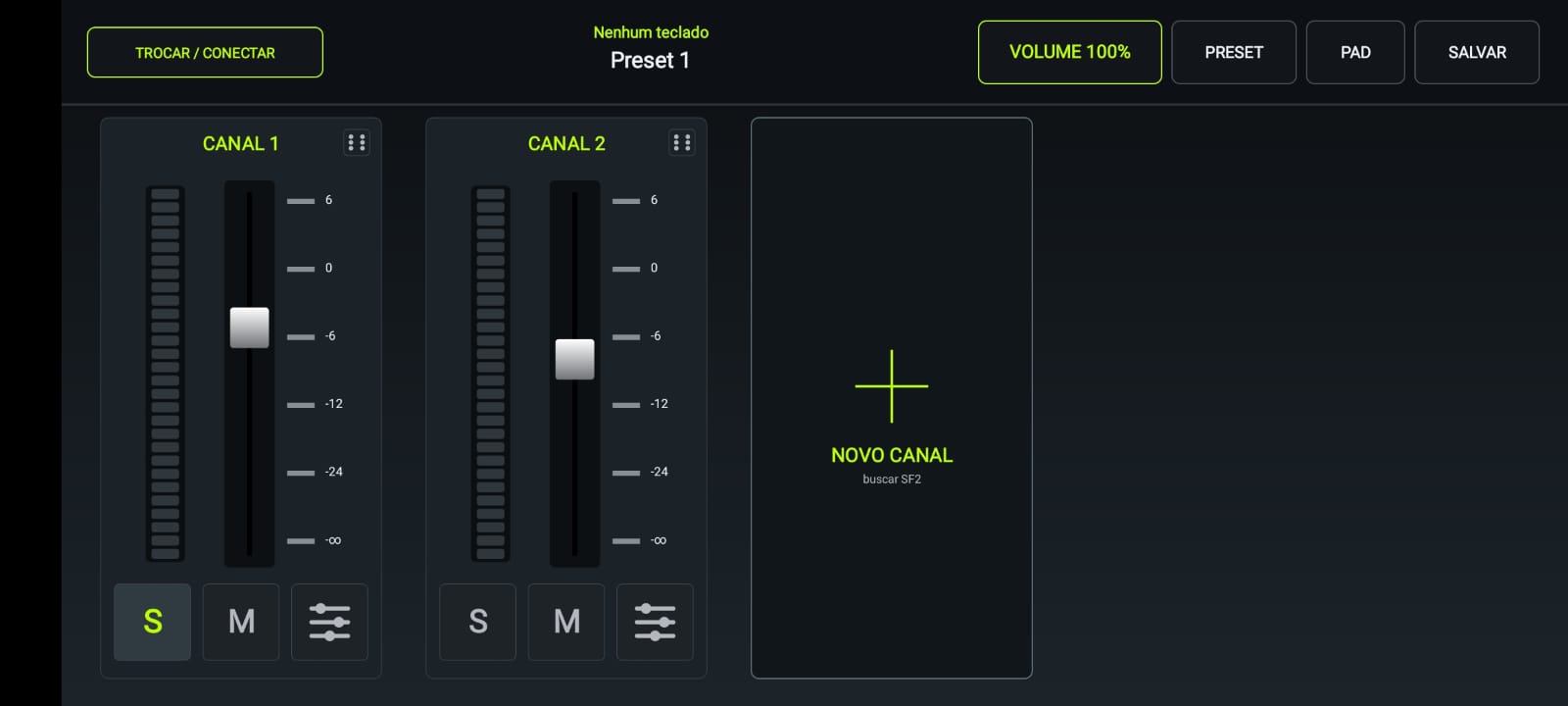 Tela do app Teclado Pro com canais e controles de volume